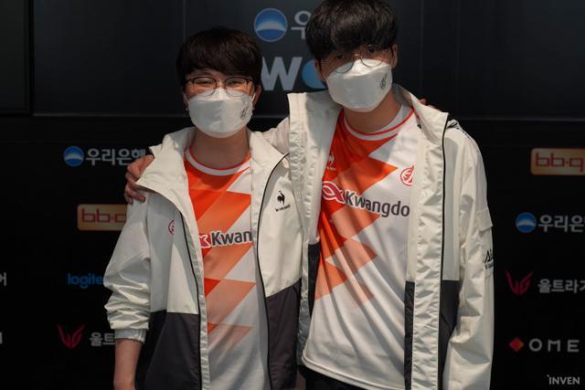 对于安东尼 对于安东尼