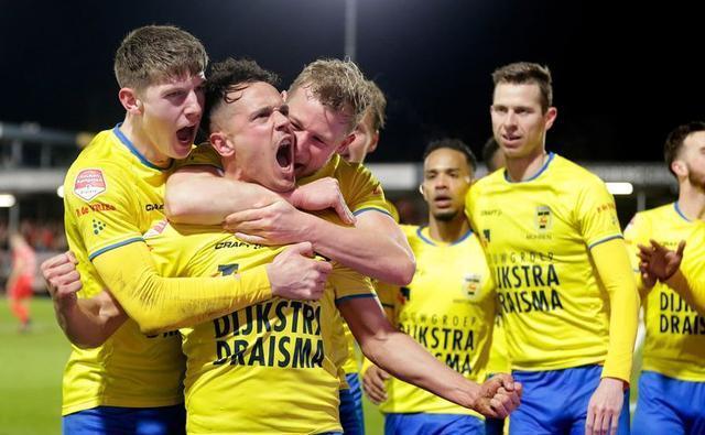 狼队官宣晚星加入